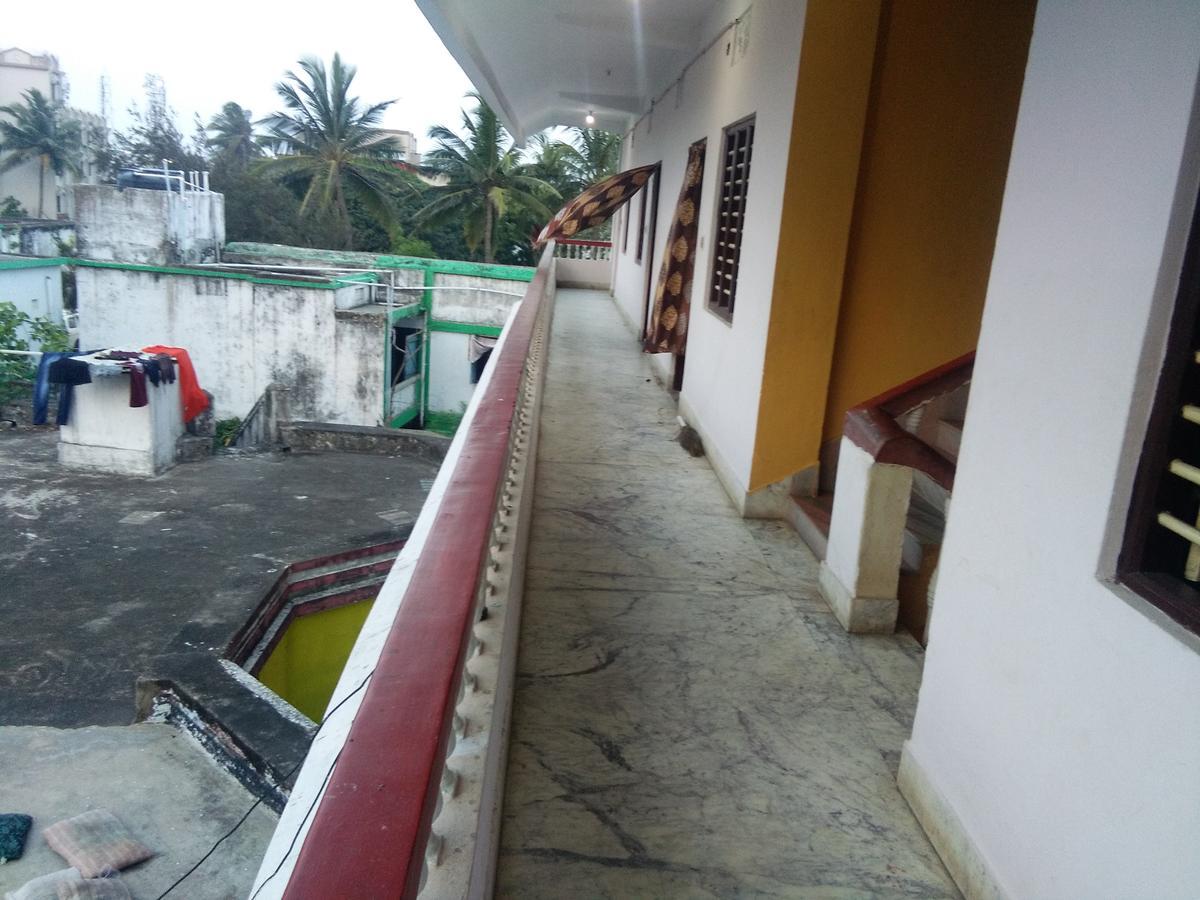 Hotel Sun Village Puri Ngoại thất bức ảnh